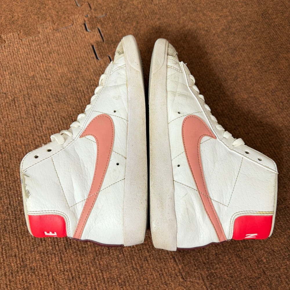 Nike Blazer Mid 77 White Pink Burgundy High Top Sneakers DQ4126-100 Womens 9 B- - Picture 8 of 11